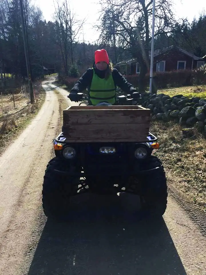 En tur med fyrhjuling-genom annaejohansson